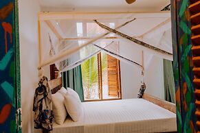 Asante Sana Beachfront Hotel