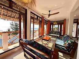 Asante Sana Beachfront Hotel