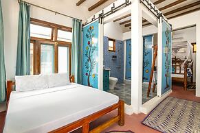 Asante Sana Beachfront Hotel