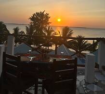 Asante Sana Beachfront Hotel