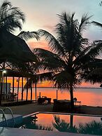 Asante Sana Beachfront Hotel