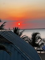 Asante Sana Beachfront Hotel