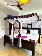 Asante Sana Beachfront Hotel