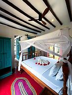 Asante Sana Beachfront Hotel