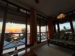 Asante Sana Beachfront Hotel