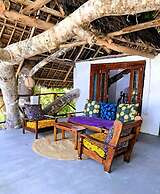 Asante Sana Beachfront Hotel