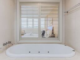 Salt Private Apartments