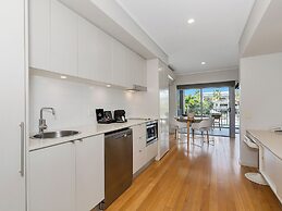 Pepper in Salt Apartments