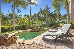 Pepper in Salt Apartments