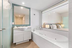 Pepper in Salt Apartments