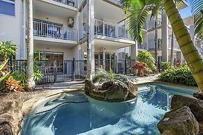 Pepper in Salt Apartments