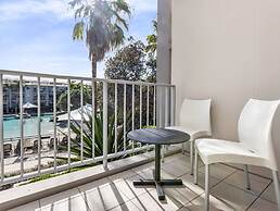 Pepper in Salt Apartments