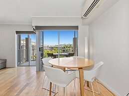 Pepper in Salt Apartments