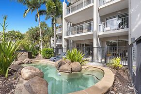 Pepper in Salt Apartments