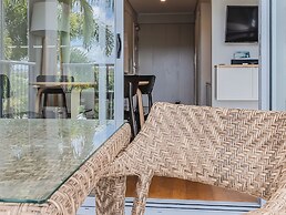 Pepper in Salt Apartments