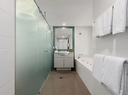 Pepper in Salt Apartments