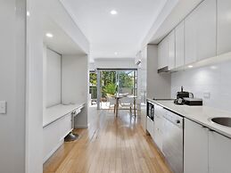 Pepper in Salt Apartments