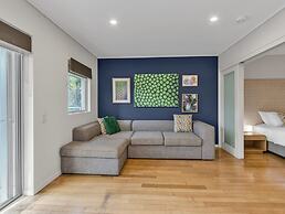 Pepper in Salt Apartments