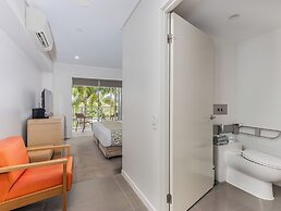 Pepper in Salt Apartments