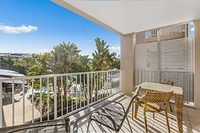 Pepper in Salt Apartments