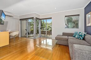 Pepper in Salt Apartments