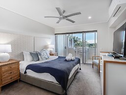 Pepper in Salt Apartments