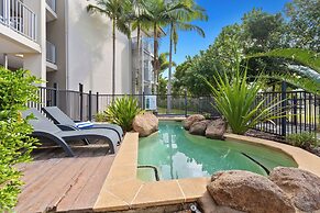 Pepper in Salt Apartments