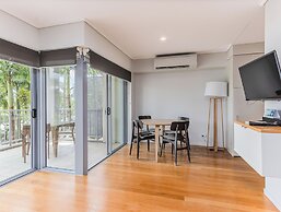 Pepper in Salt Apartments