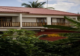 La Fontana Restaurant & Bungalows