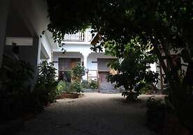 La Fontana Restaurant & Bungalows