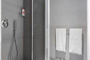 Acquario Genova 10 300mt From Sea Centre