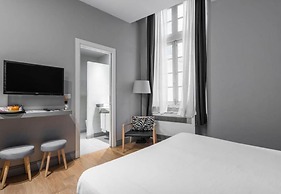 Acquario Genova12 300mt From Sea Centre