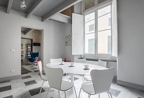 Acquario Genova12 300mt From Sea Centre