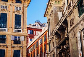Acquario Genova12 300mt From Sea Centre