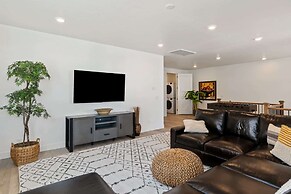 Cloud 9 at Desert Color by RedAwning