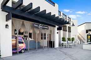 Cloud 9 at Desert Color by RedAwning