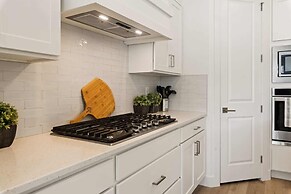 Cloud 9 at Desert Color by RedAwning