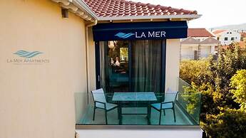 La Mer Apartments