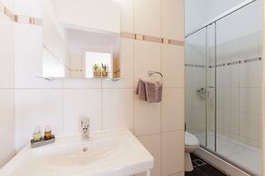 Central Apartments by Konnect, Ipsos