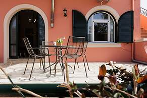 Central Apartments by Konnect, Ipsos