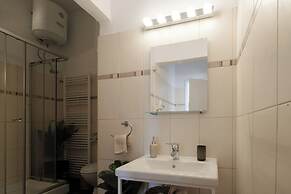 Central Apartments by Konnect, Ipsos