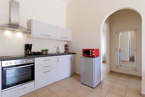 Central Apartments by Konnect, Ipsos