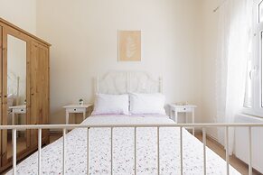 Central Apartments by Konnect, Ipsos