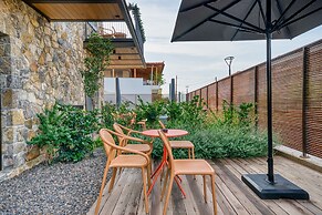 Capital Luxury Suites