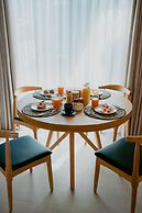 Capital Luxury Suites