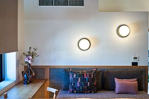 Capital Luxury Suites