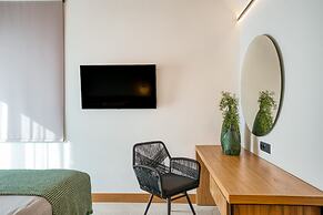 Capital Luxury Suites