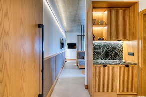 Capital Luxury Suites