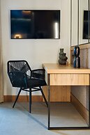 Capital Luxury Suites