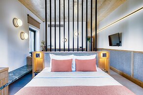 Capital Luxury Suites